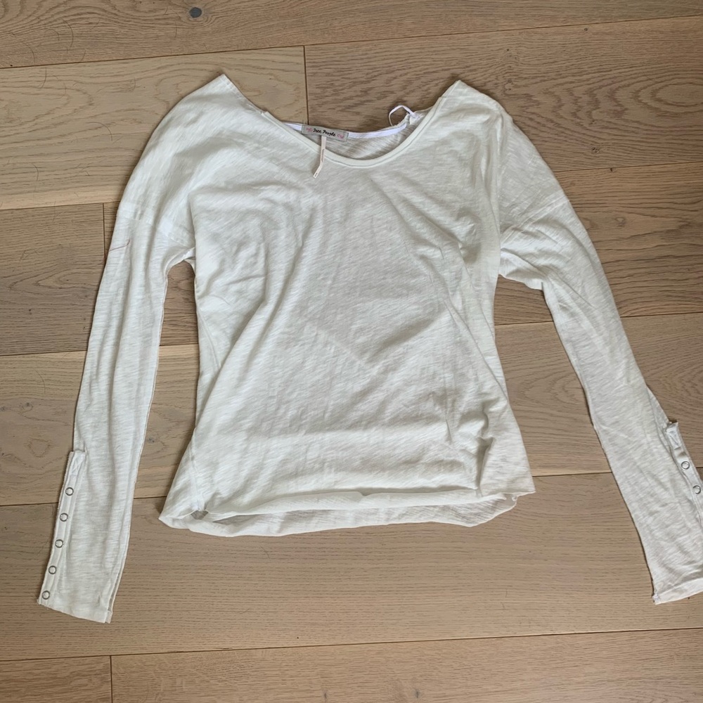 FREE PEOPL- White Long Sleeve, Buttons On Sides, Mesh Material, Size:XS